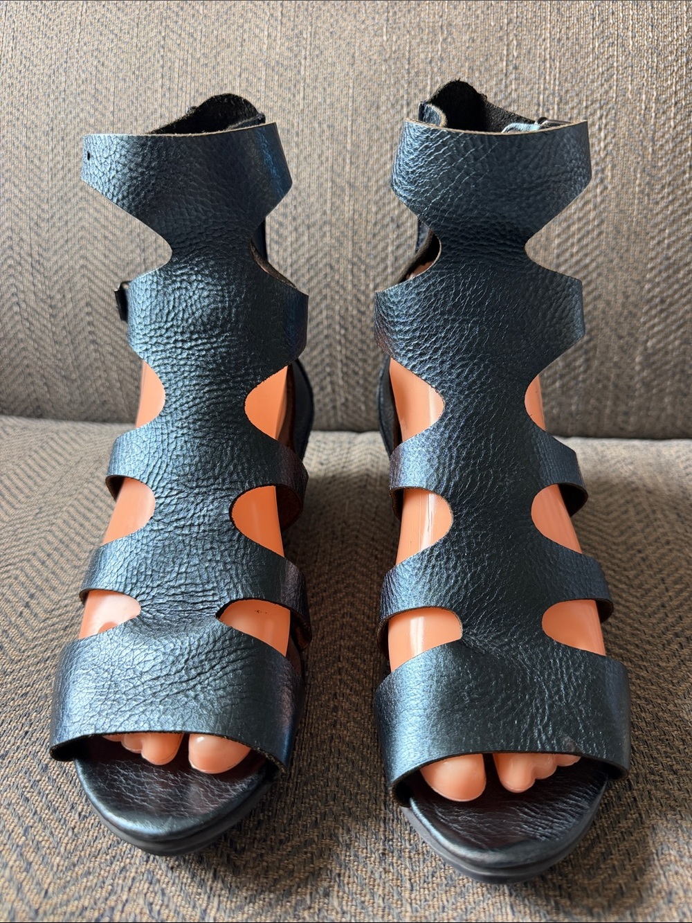 Trippen Tarantula Women’s Blue Leather Metallic Gladiator Sandals Size: 39